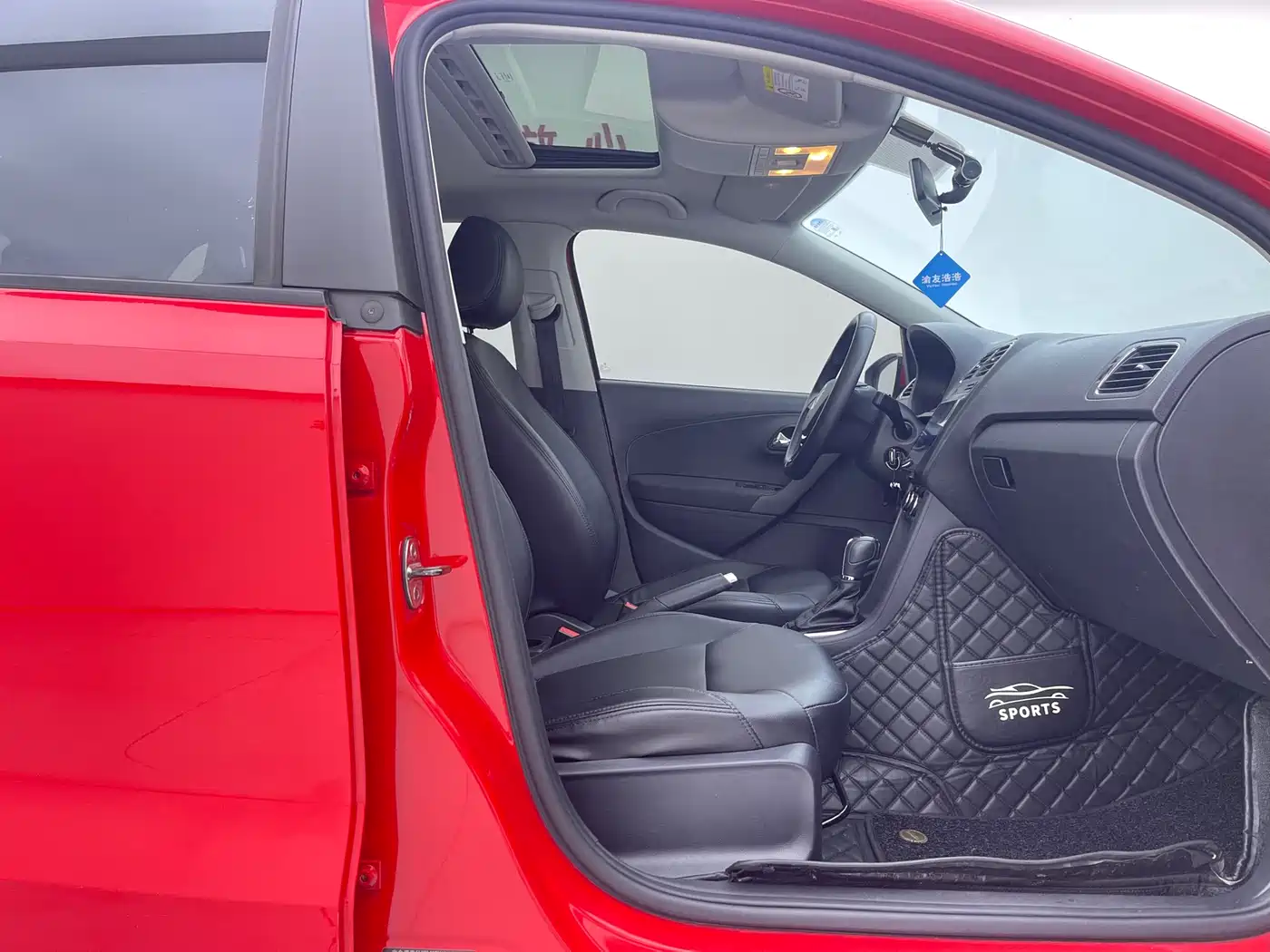 Volkswagen Polo 2018 1.5L Auto Comfort фото 14