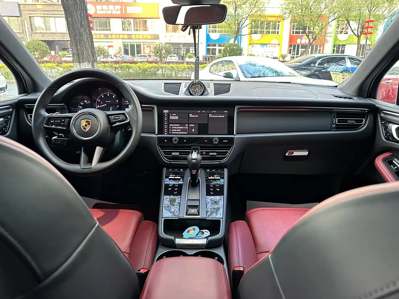Porsche Macan 2022 Macan 2.0T фото 11