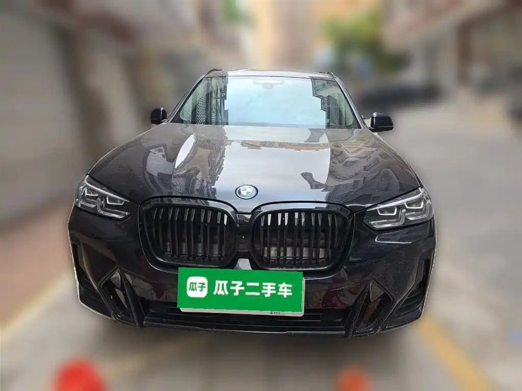 BMW iX3 2024 Leading Edition фото 24