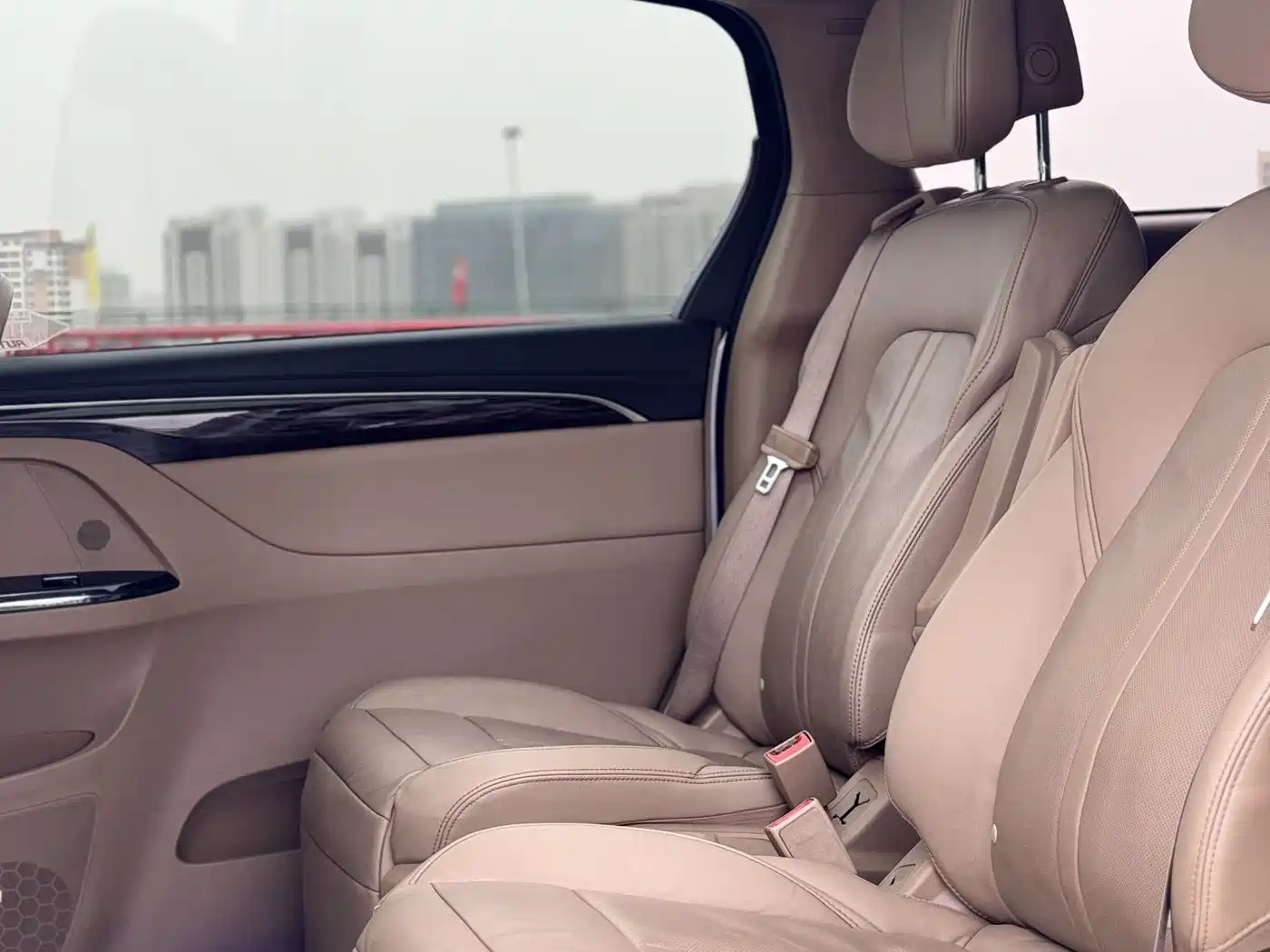 Buick GL8 2018 ES 28T Flagship Type China VI фото 10