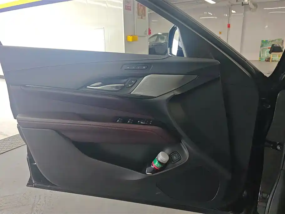 Cadillac CT4 2022 28T Premium фото 7