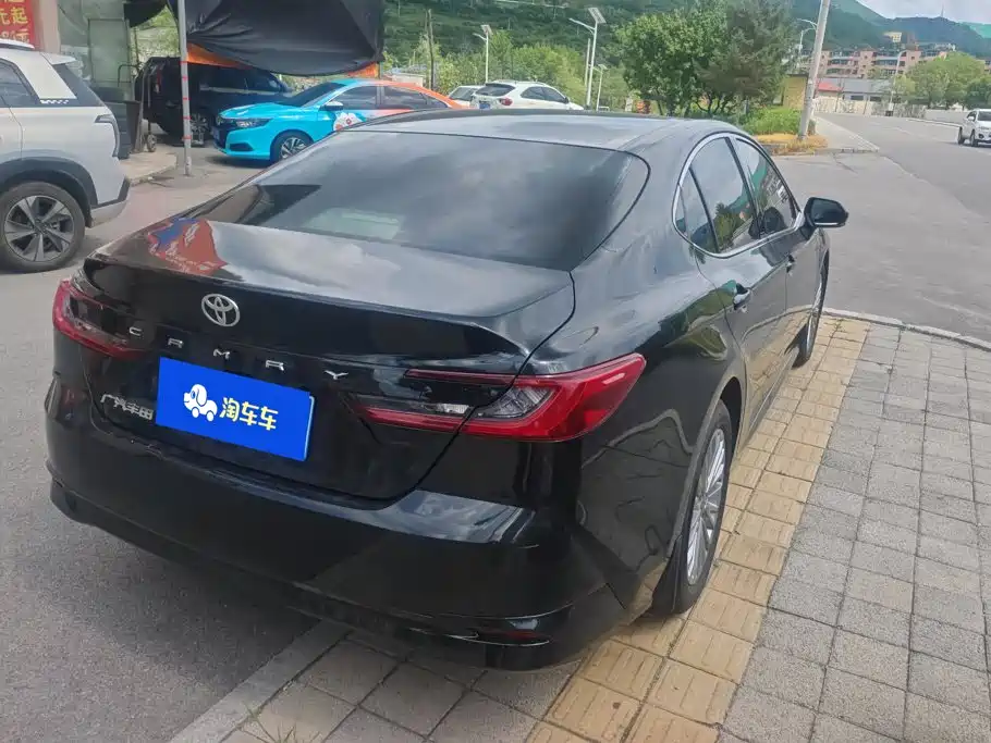 Toyota Camry 2025 2024 2.0E Elite Edition