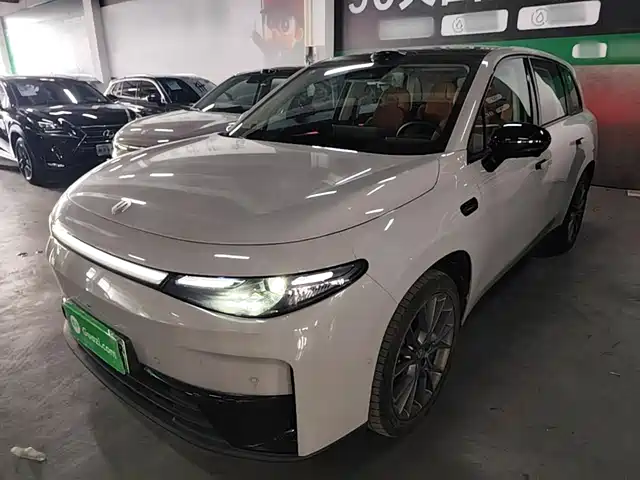 Leapmotor C10 2025