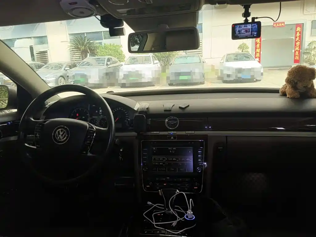 Volkswagen Phaeton 2017 2015 Model 3.0L Smart Enjoyment Edition