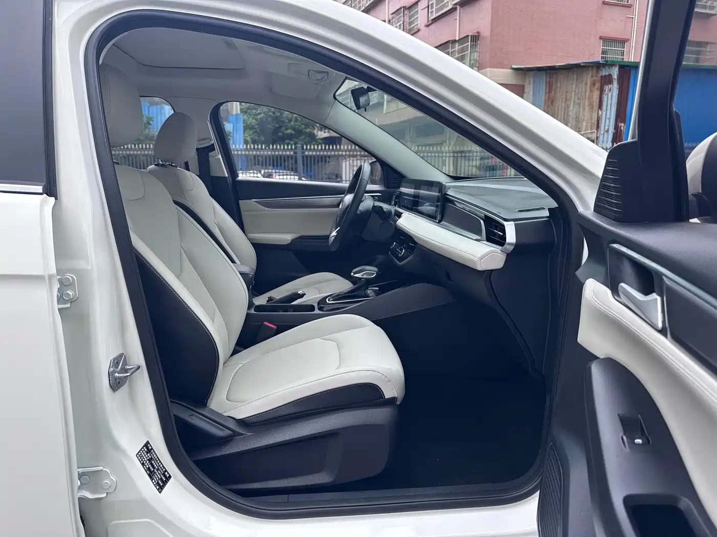 Ford Escort 2021 2021 1.5L Automatic Diamond Edition