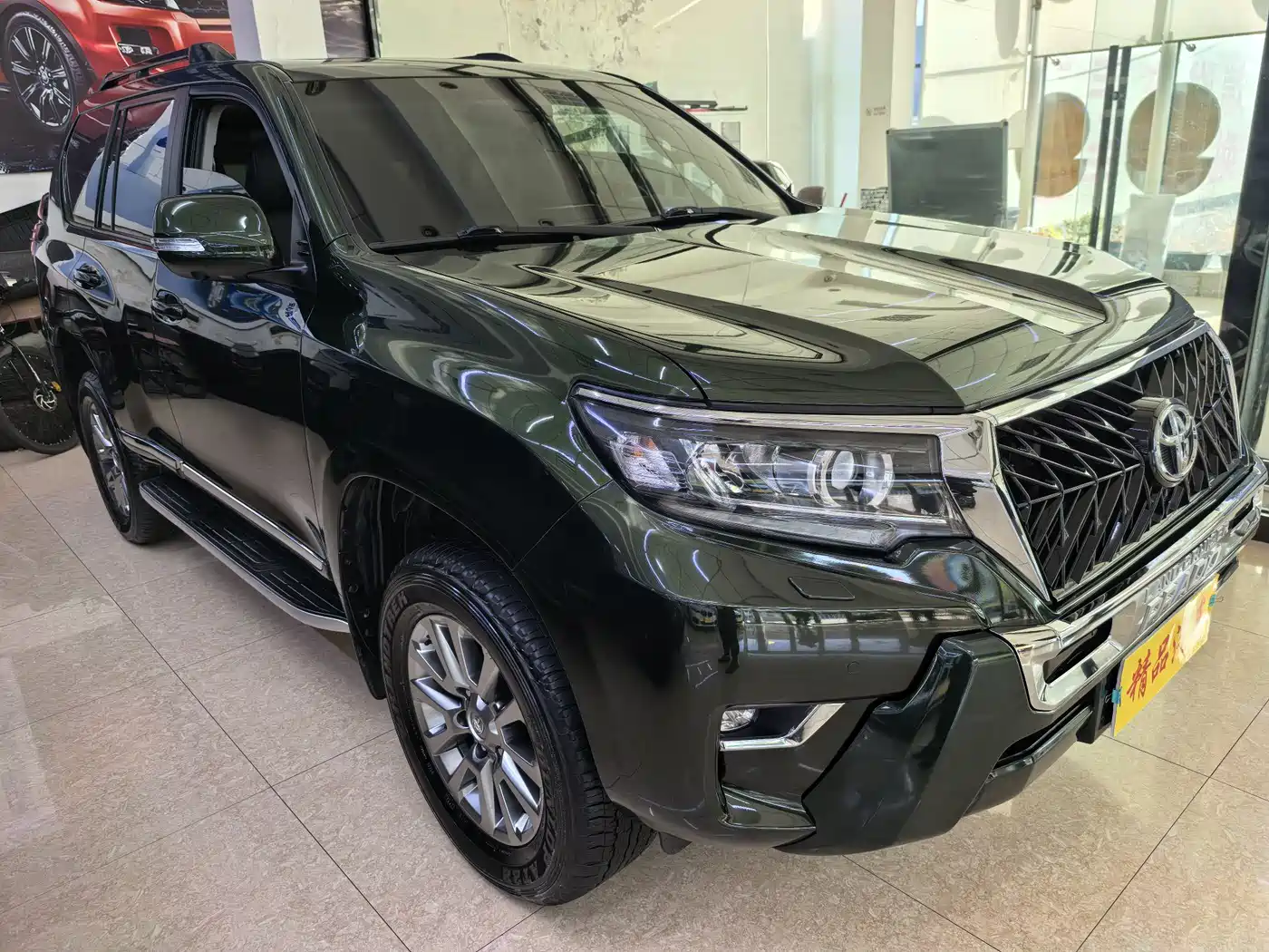Toyota Prado 2018 3.5L Automatic TX-L Rear-mounted Spare Tire фото 12