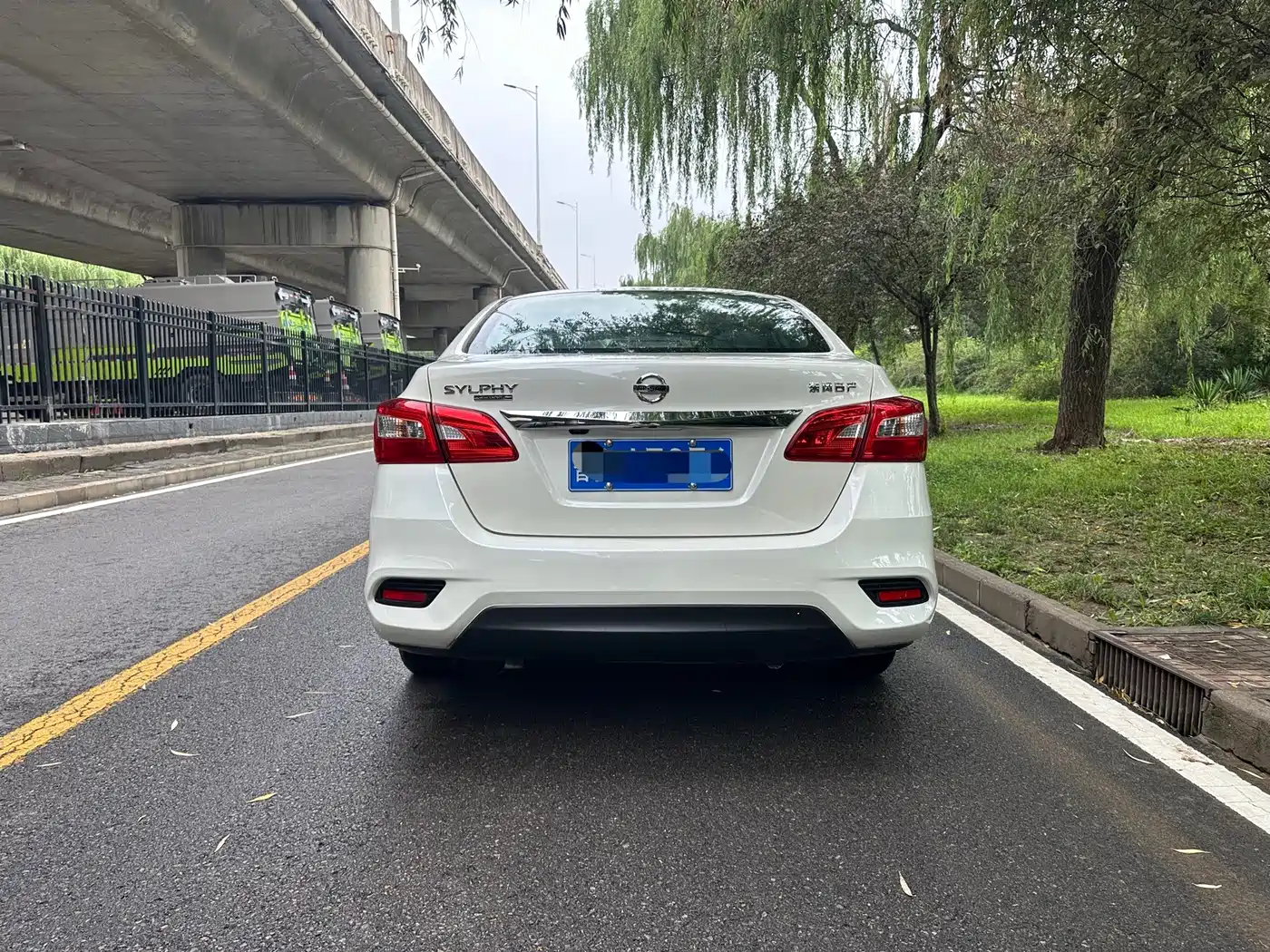Фото 5 - Nissan Sylphy
