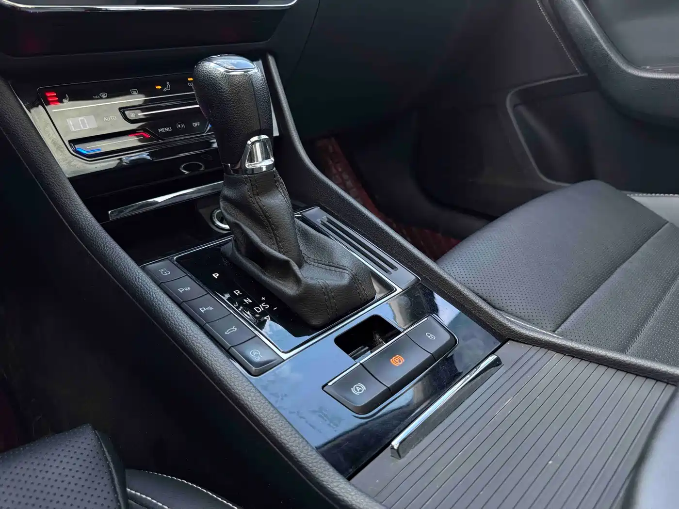 Škoda Superb 2023 2023 Facelift TSI280 DSG Premium Edition