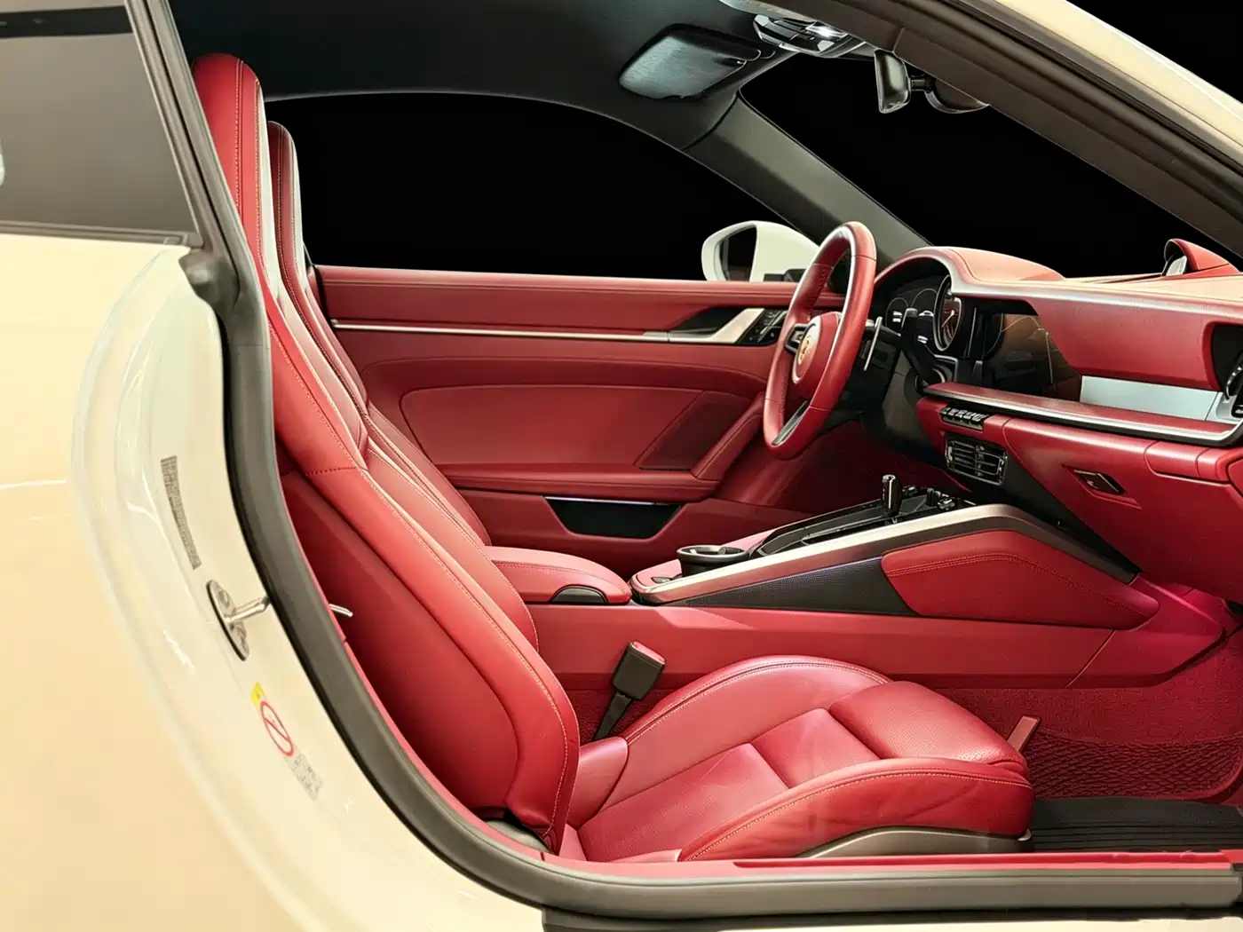 Porsche 911 2022 Carrera 3.0T фото 6