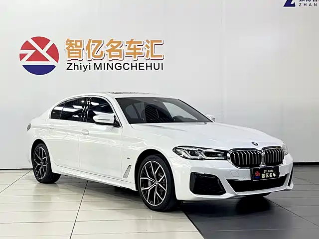 BMW 5 Series 2022 Facelift II 530Li Premium Package M Sport — фото 3