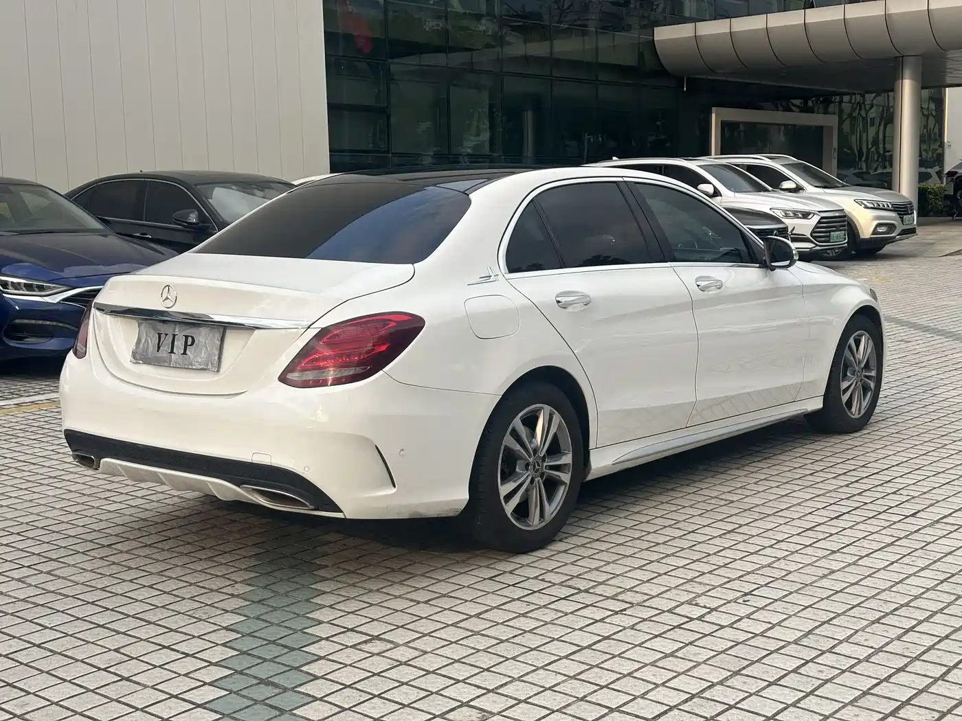 Mercedes-Benz C-Class 2018 C 200 L Sport Edition фото 4