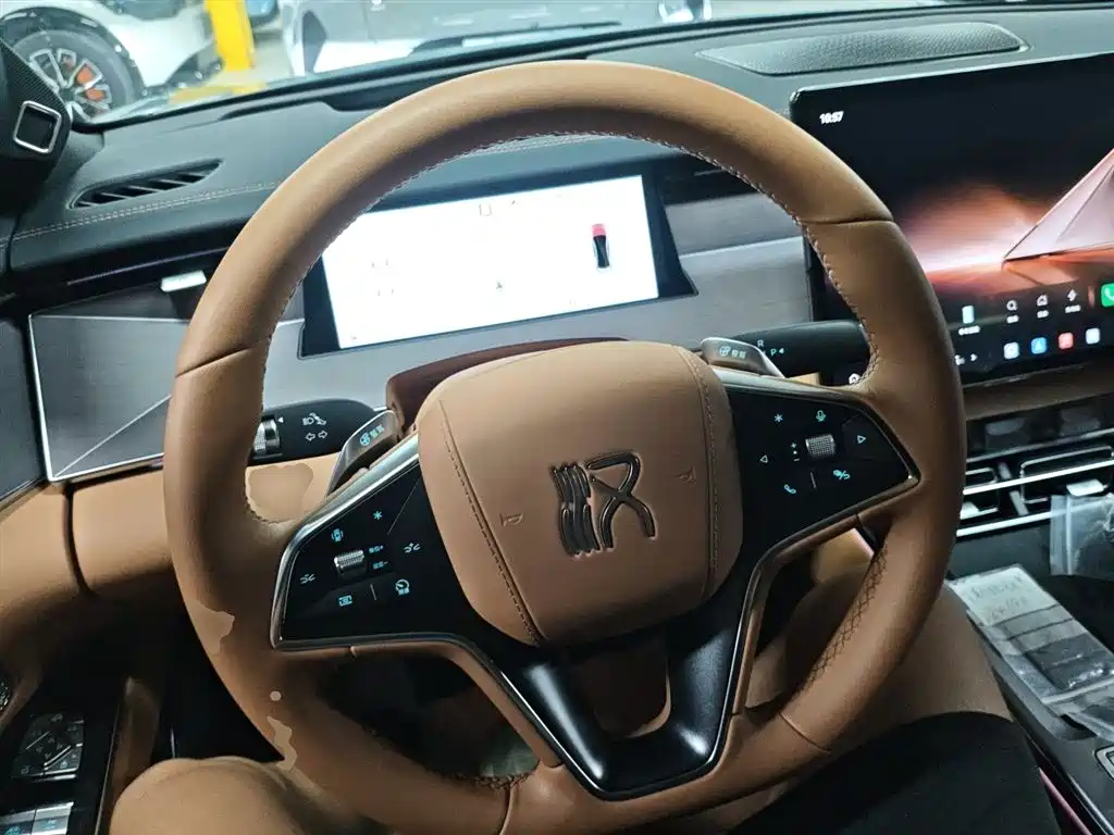 BYD Han L 2025 EV AWD LiDAR Flagship фото 11