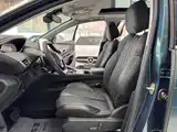 Photo 7 - Peugeot 5008