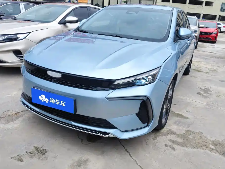 Geely Emgrand L HiP 2022 1.5TD-DHT Pro 100KM Super Rui