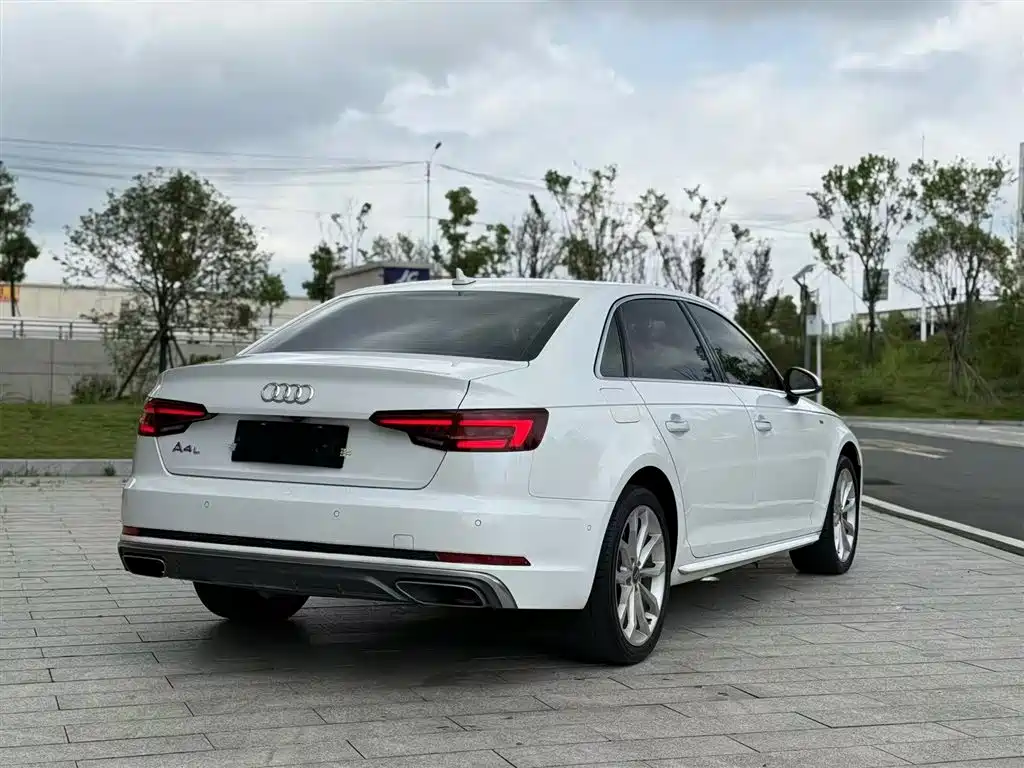 Audi A4L 2019 40 TFSI Fashion (China VI) фото 8