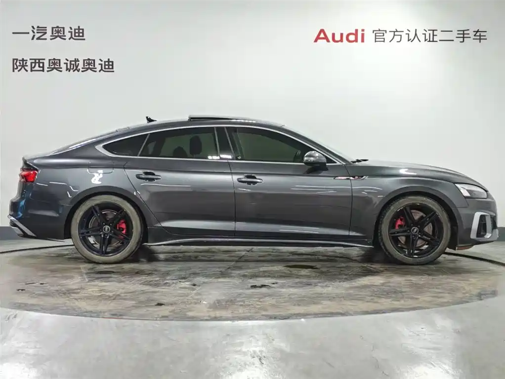 Audi A5 (Import) 2023 Sportback 40 TFSI Fashion Dynamic фото 3
