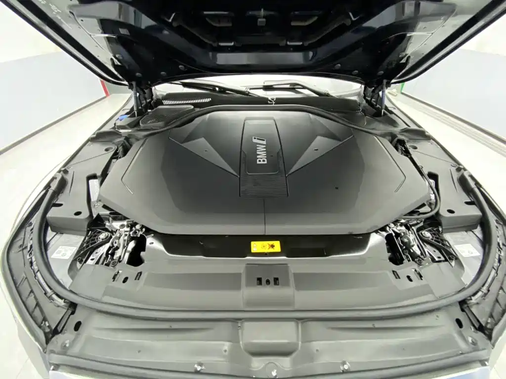 BMW i5 2025 2024 eDrive 35L M Sport Package
