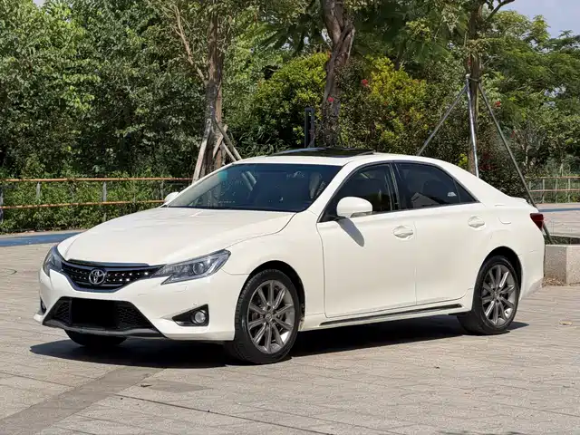  Toyota Reiz 2013 2.5V Premium Edition