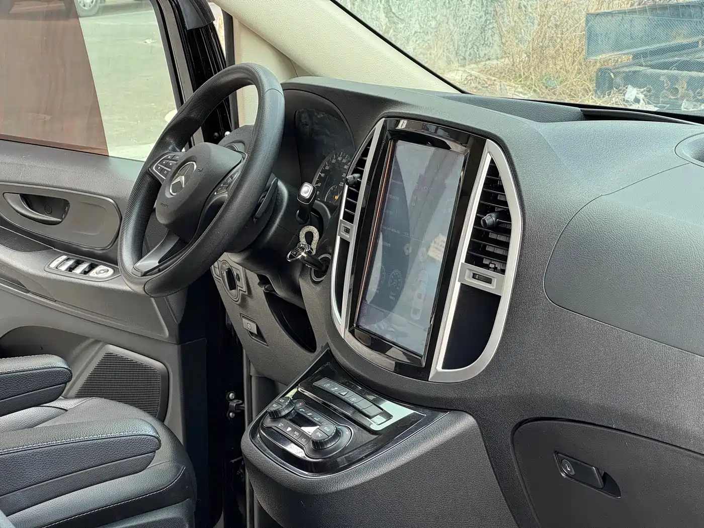 Mercedes-Benz Vito 2018 2.0T Business Edition China VI фото 10