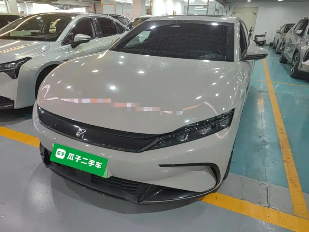 Фото 2 - BYD Han