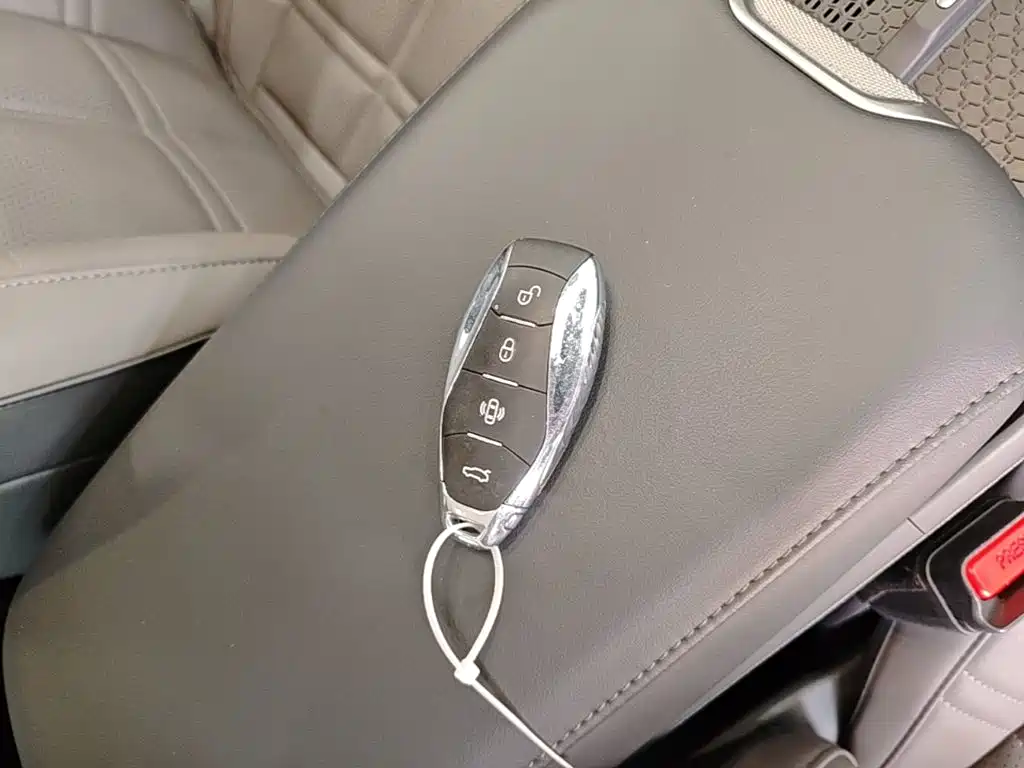 Hongqi EH7 2024 2024 690 Pro