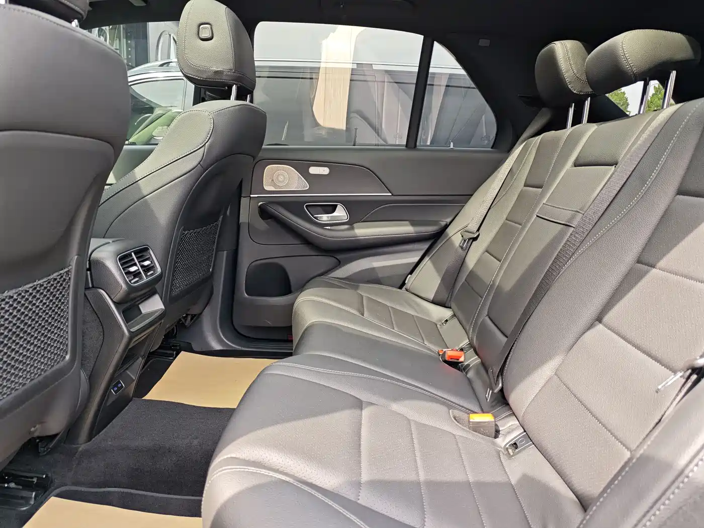 Mercedes-Benz GLE 2024 GLE 450 4MATIC Luxury фото 7