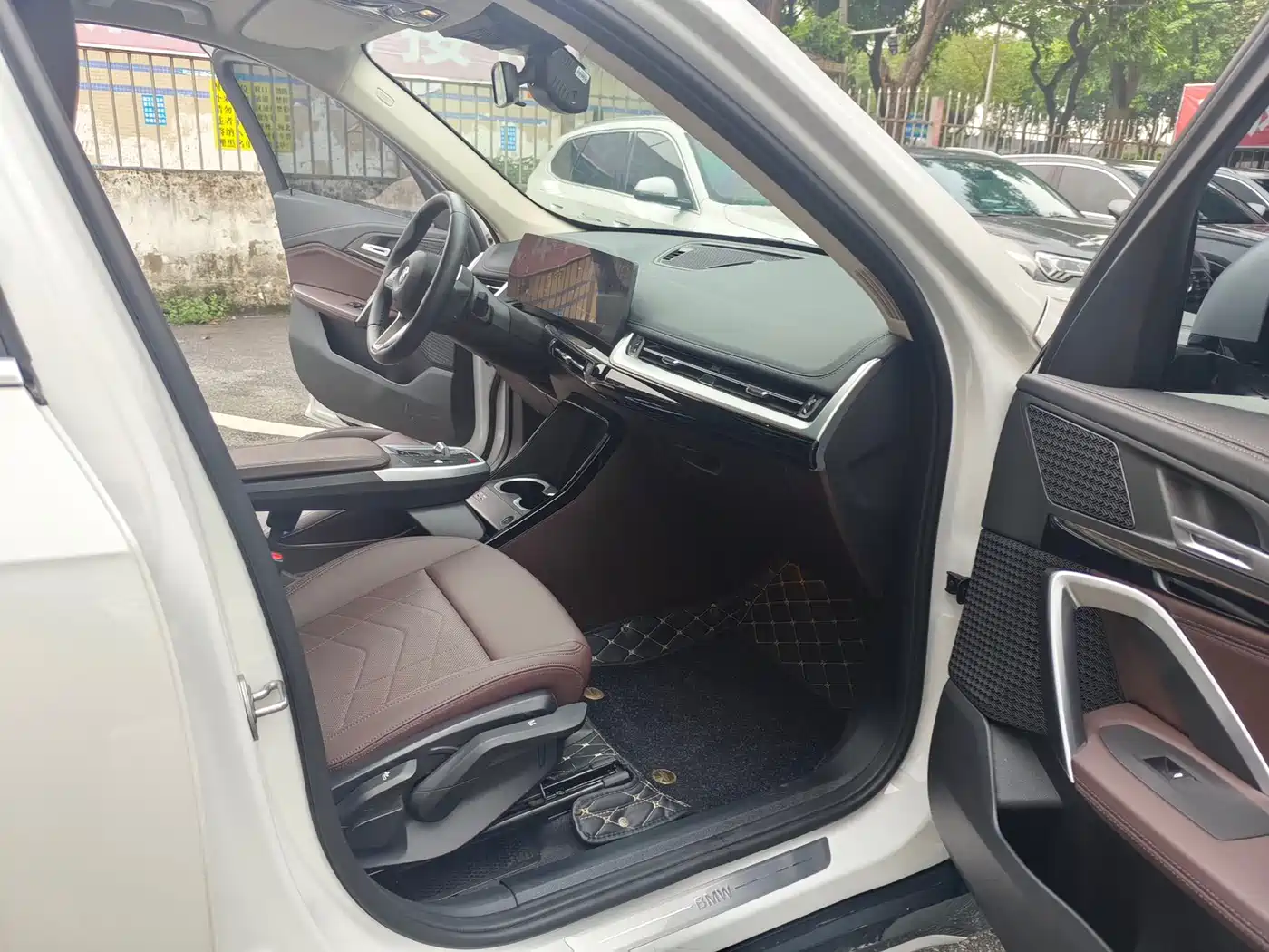 BMW X1 2023 sDrive20Li X Design Package фото 9