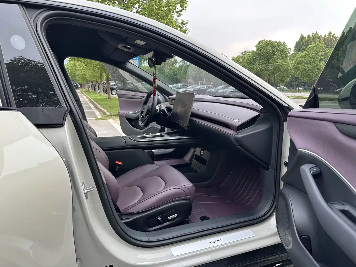 XIAOMI CAR XIAOMI SU7