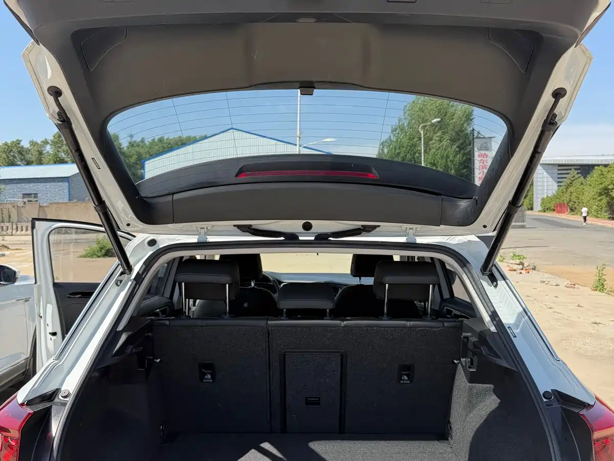Volkswagen T-ROC 2022 280TSI DSG 2WD Comfort PLUS фото 14