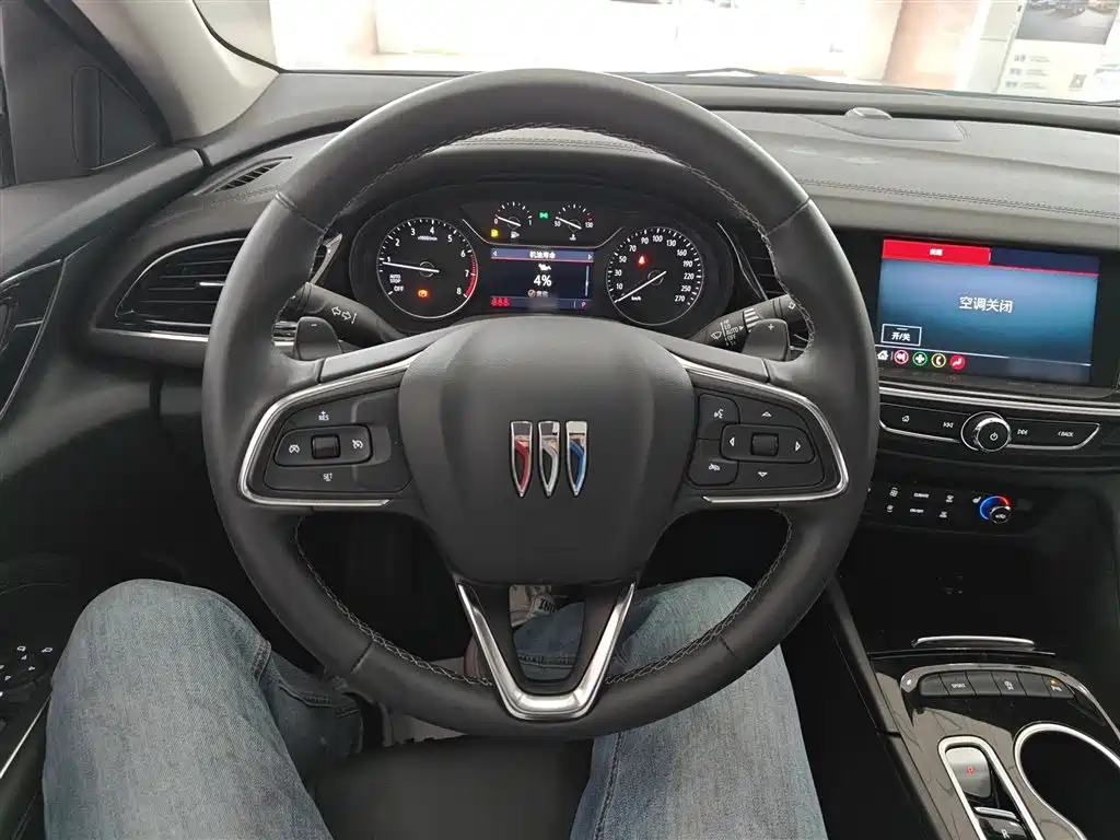 BUICK REGAL