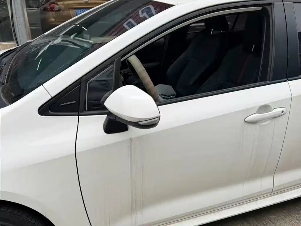 Toyota Levin 2022 185T CVT Sport Edition фото 3