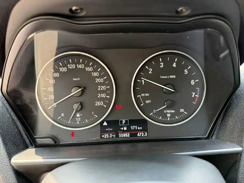 صورة 12 - BMW 1 Series (Import)