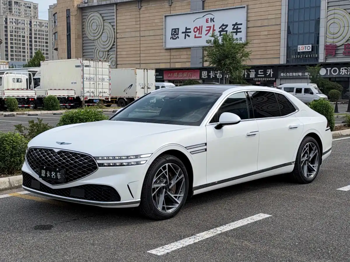 Genesis G90 2023 2023 3.5T Luxury Version