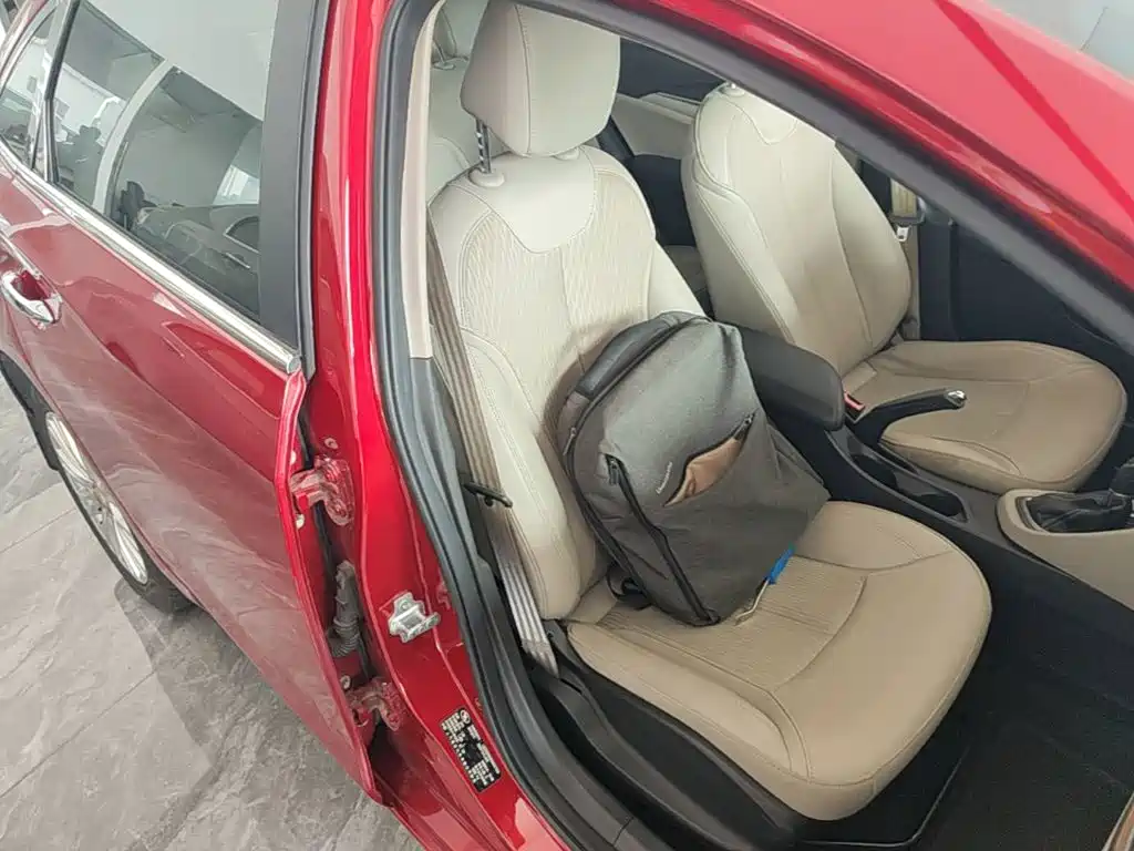 صورة 25 - Buick Excelle