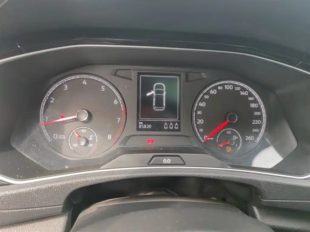 Volkswagen T-ROC 2018 280TSI DSG 2WD Comfort (China V) фото 12