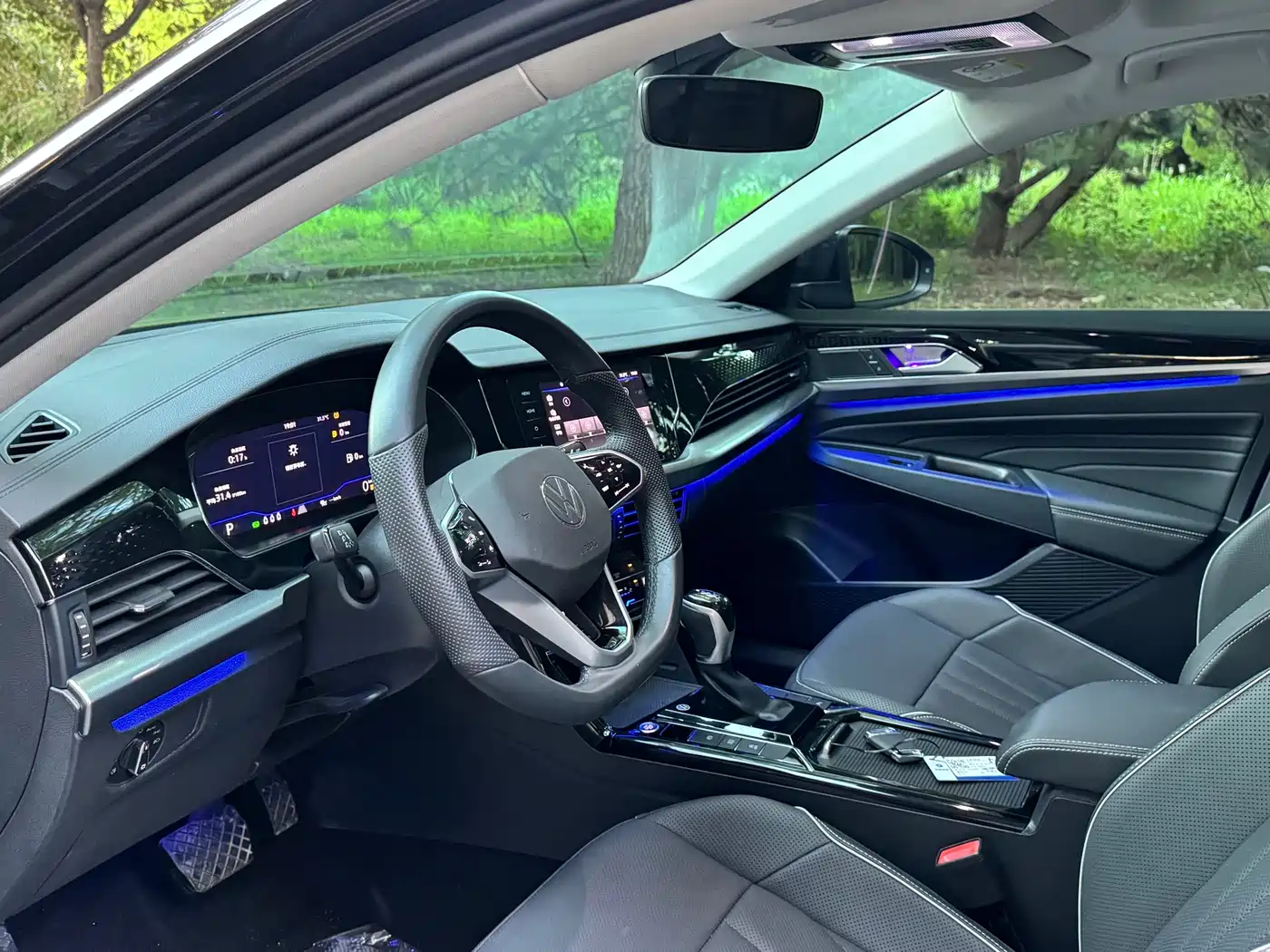 Volkswagen Passat 2024 330TSI Elite Edition фото 5