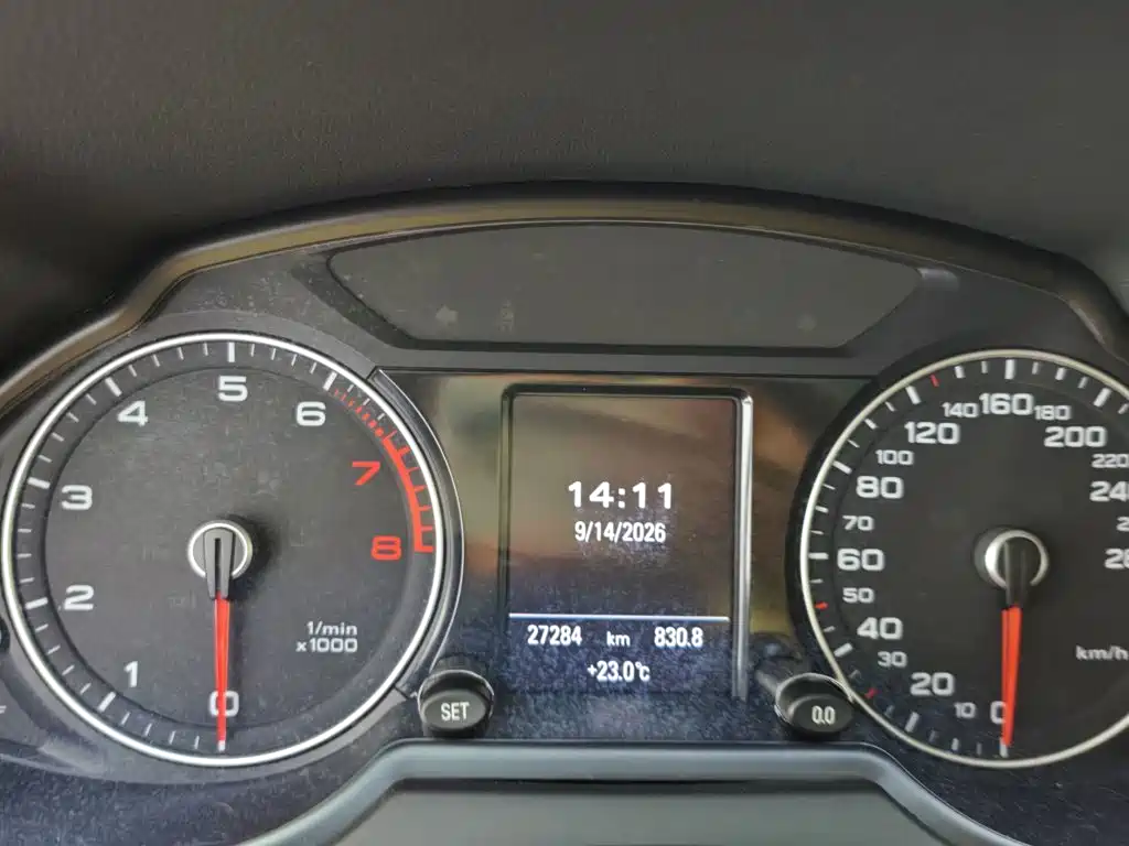Audi Q5 2018 2017 Plus 40 TFSI Technology