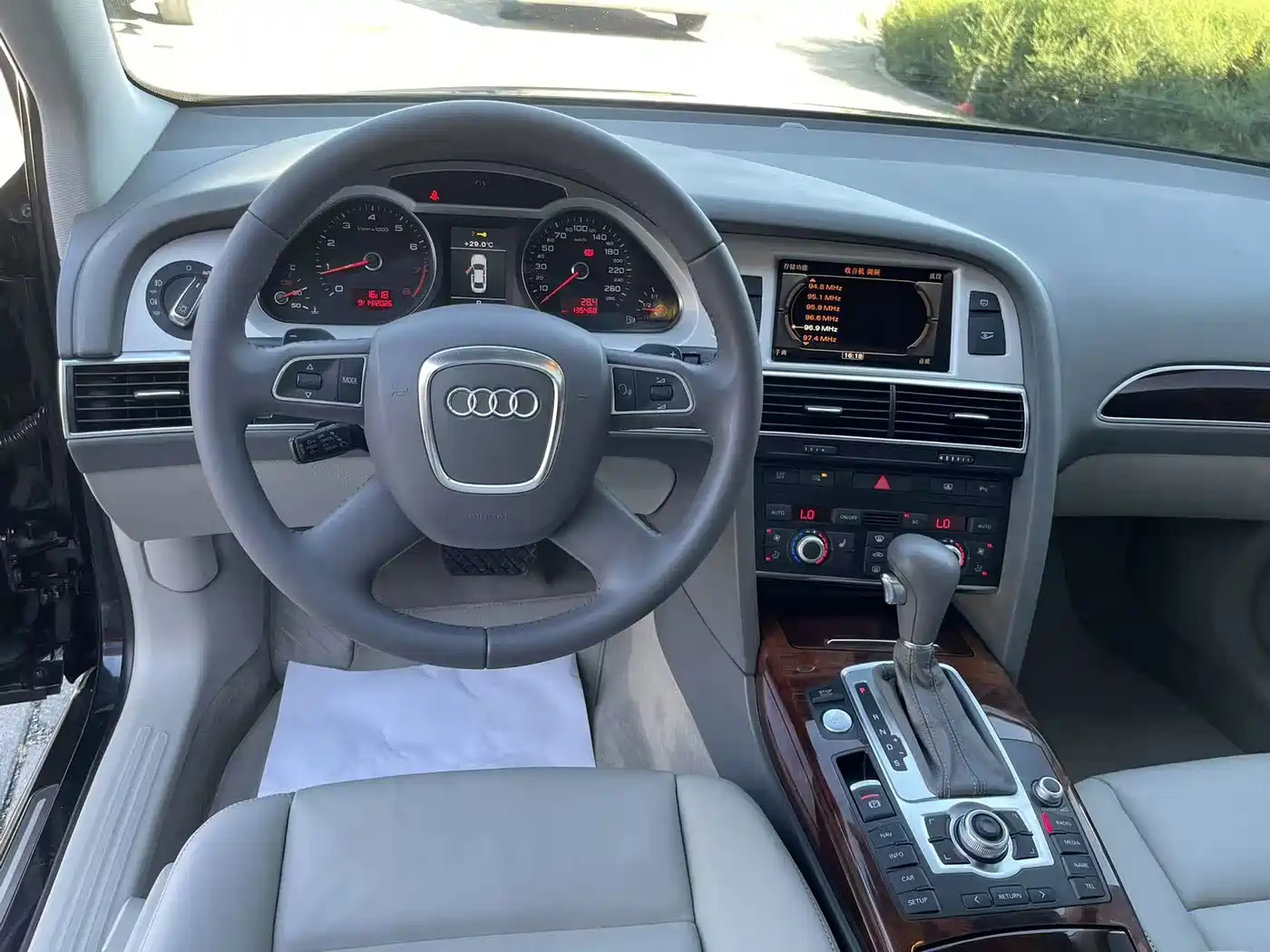Audi A6L 2011 2011 Model 2.4L Luxury