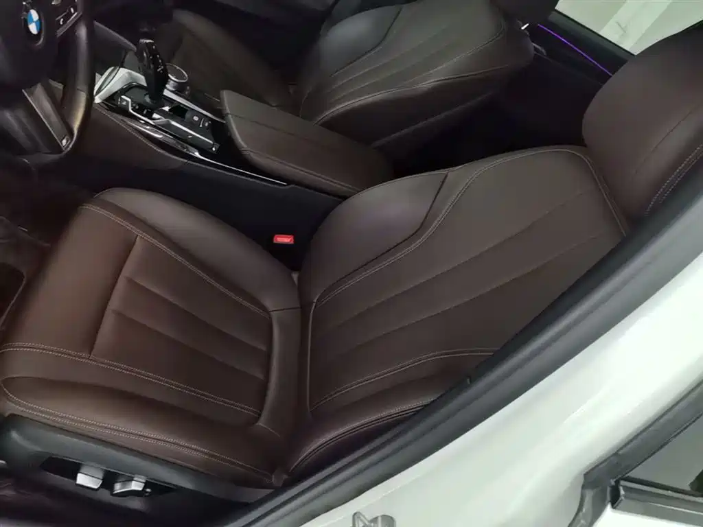 BMW 5 Series 2019 525Li M Sport Package фото 15