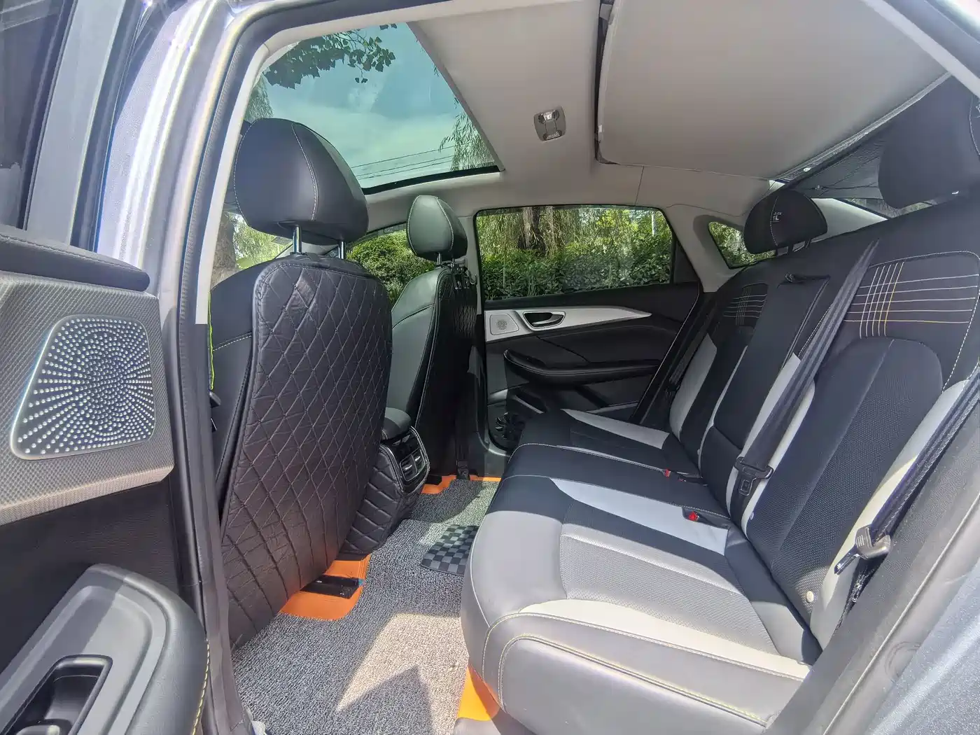 Roewe i6 MAX 2022 2020 300TGI Auto Cool Panoramic Sunroof Edition