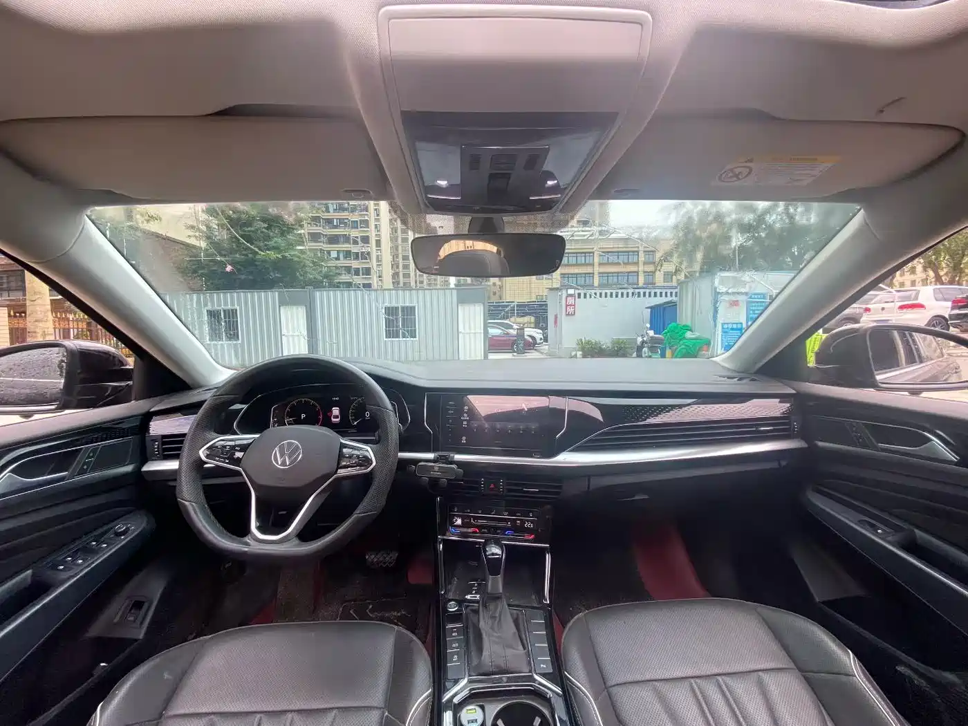 Volkswagen Passat 2024 380TSI Elite Edition фото 13