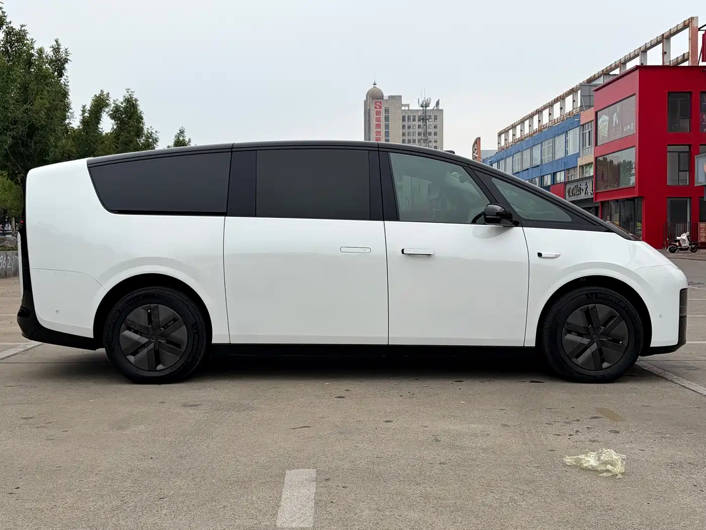 Li Auto MEGA 2024 2024 Ultra