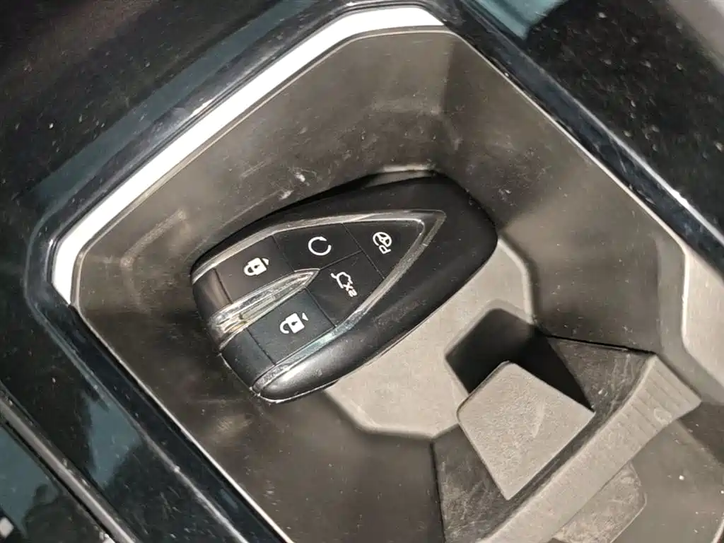 CHANGAN UNI-T