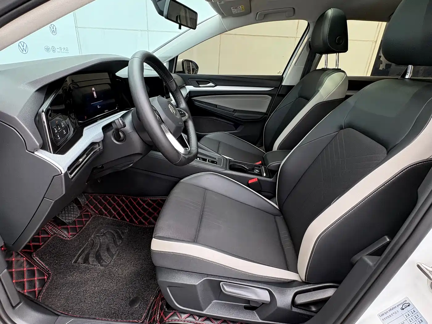 Volkswagen Golf 2021 280TSI DSG Pro фото 5