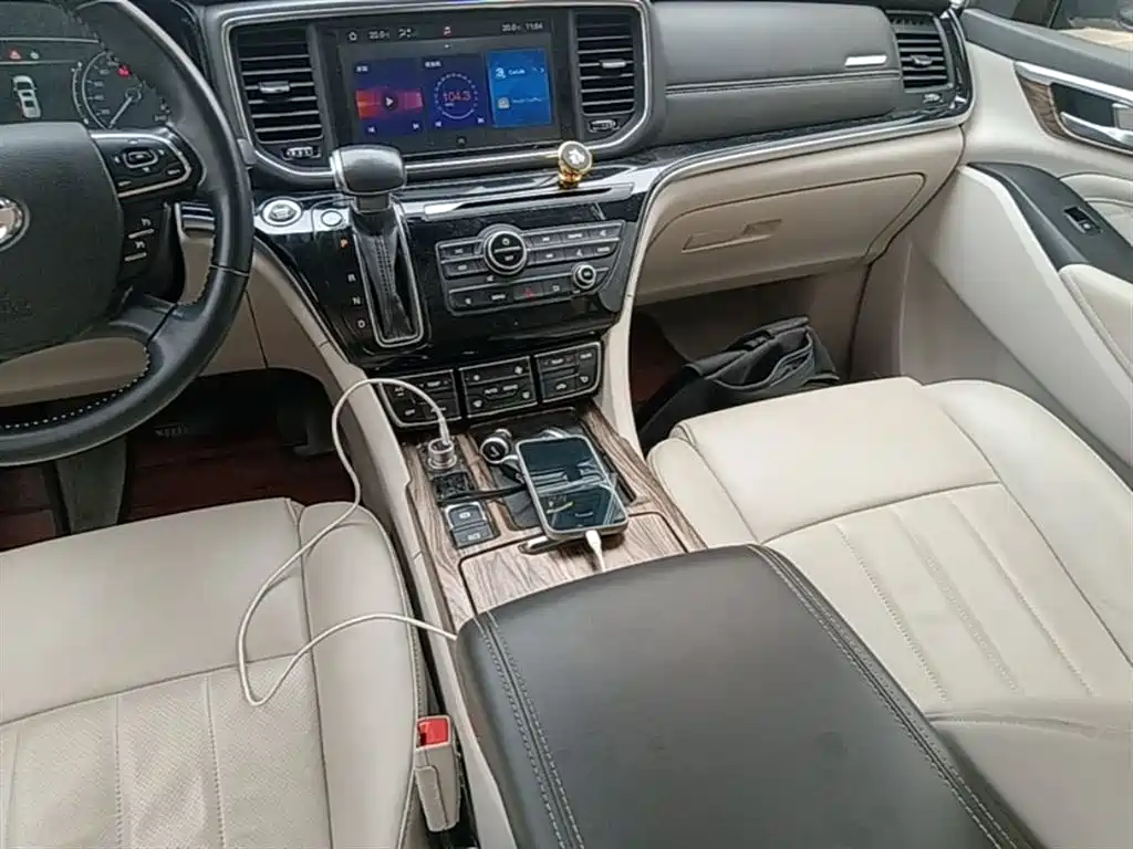 GAC Trumpchi Trumpchi M8 2020 390T Premium фото 14