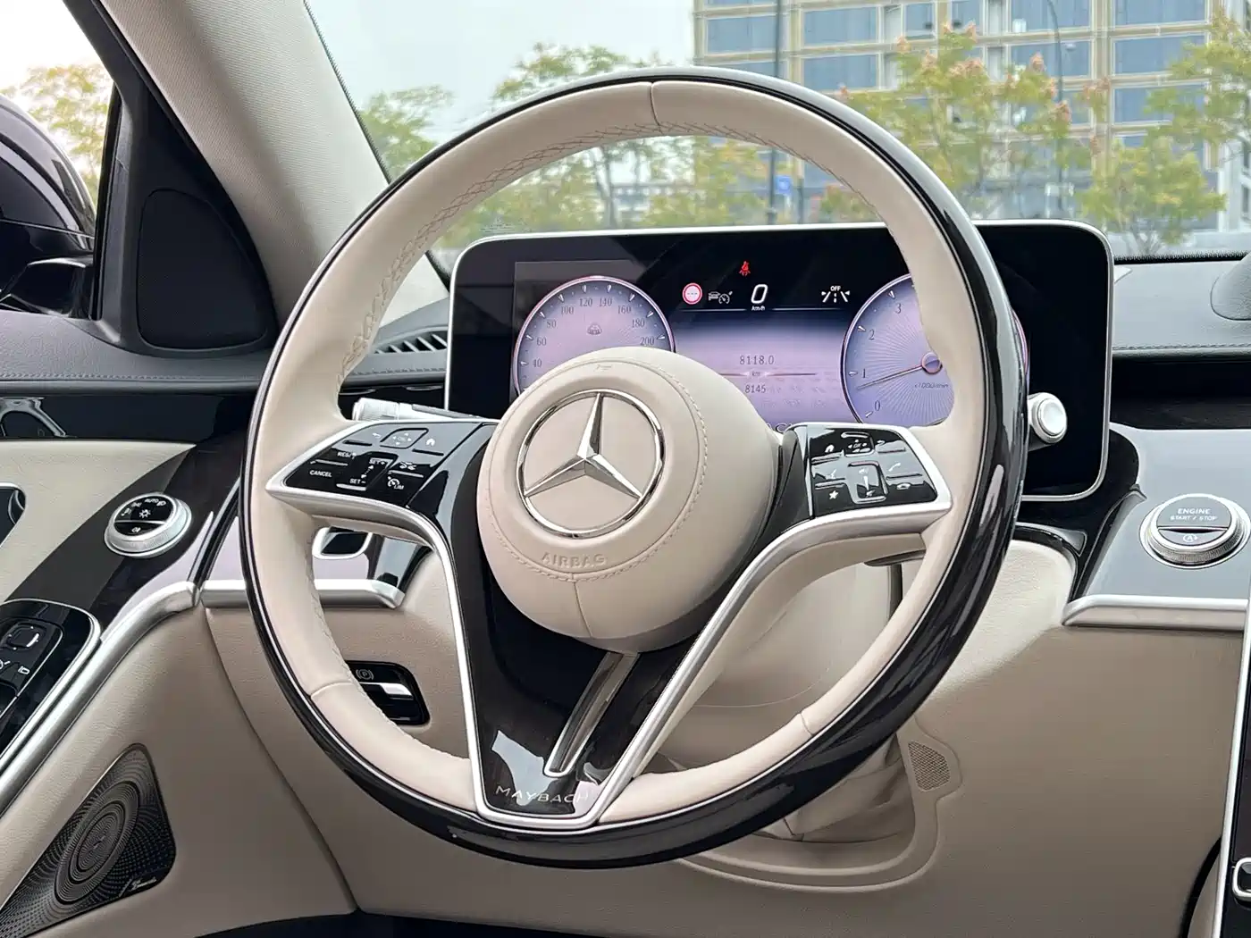 Mercedes-Benz Maybach S-Class 2025 Model S 480 4MATIC фото 10