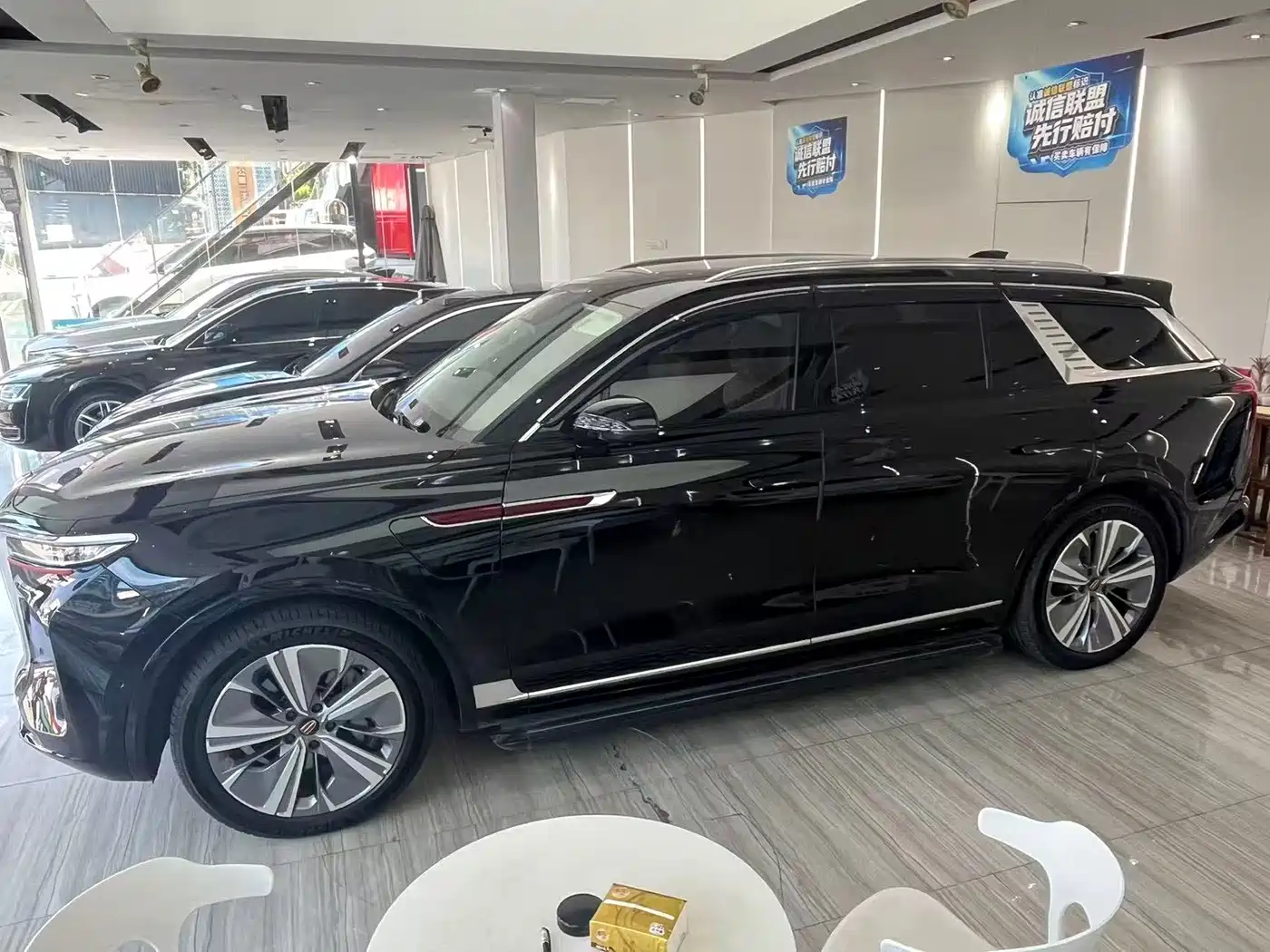Hongqi E-HS9 2021 2021 510km Flagship Comfort 6-seater