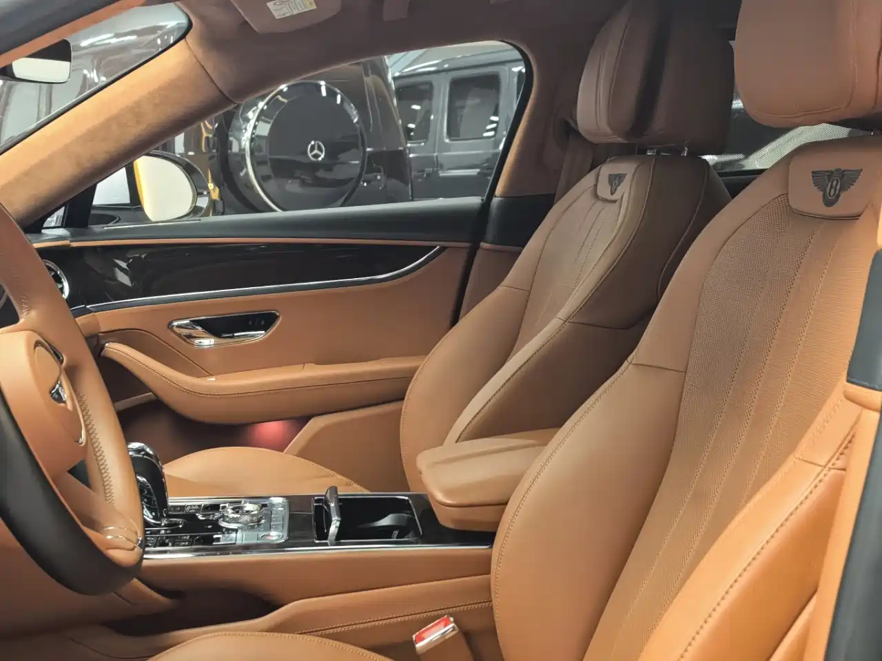 BENTLEY FLYING SPUR PLUG IN HYBRID