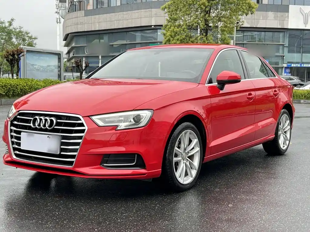 Фото 2 - Audi A3