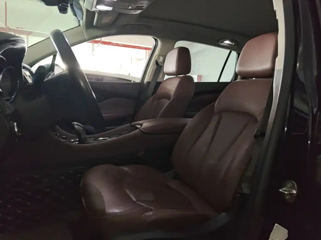 Photo 15 - Buick Envision Plus
